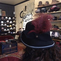 1/20/2013にSherri W.がGoorin Bros. Hat Shop - Lakeviewで撮った写真