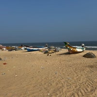 Photo taken at Besant Nagar Beach (Edward Elliot&amp;#39;s Beach) by Rob F. on 1/14/2024