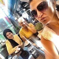 Das Foto wurde bei Cafe Gool Bahçe von Yalan Dünya🌍 Sahte Yüzler 🎭Güçlü Kadın💪Fatoş K. am 6/8/2019 aufgenommen