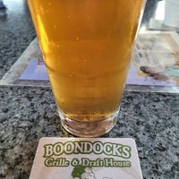Photo taken at Boondock&amp;#39;s Grille &amp;amp; Drafthouse by Richard on 12/2/2021