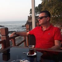 Das Foto wurde bei Medcezir Restaurant von Ömer Ö. am 8/28/2019 aufgenommen