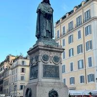 Photo taken at Monumento a Giordano Bruno by Niels K. on 4/1/2022