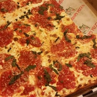 6/25/2015にKrispy PizzaがKrispy Pizzaで撮った写真