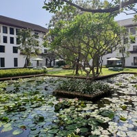 Photo taken at Sukhothai Hotel Gardens by Som M. on 12/12/2018