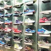 Nike store eastwood clearance
