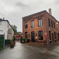 Photo taken at Union Street Restaurant, Bar &amp;amp; Patio by Glen Y. on 8/24/2021