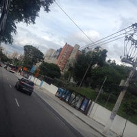 Photo taken at Avenida Vereador José Diniz by Gabriel F. on 11/20/2015