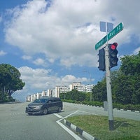 Photo taken at Tampines Avenue 12 by Asaliah . on 2/4/2021