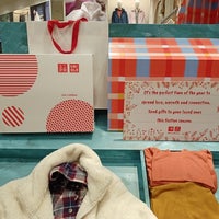 Photo taken at UNIQLO by Asaliah . on 11/19/2022