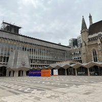 Photo taken at Guildhall Yard by Davor K. on 6/27/2023