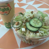 Photo taken at Day Light Salads by Montse B. on 3/2/2016