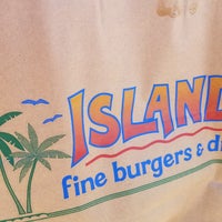 Foto tirada no(a) Islands Restaurant por Ron T. em 2/9/2019
