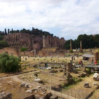 Photo taken at Roman Forum by Wilson Luiz N. on 7/10/2013