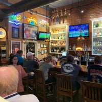 Foto tomada en Big Fish Seafood Grill &amp; Bar  por Tony D. el 6/19/2019