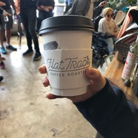 Foto diambil di Flat Track Coffee oleh Matthew F. pada 2/17/2019