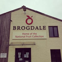 Foto tirada no(a) Brogdale Collections por Andrew W. em 10/26/2012