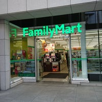 ファミリーマート 三宮京町店 中央区のコンビニ ファミリーマート 三宮京町店 中央区のコンビニ