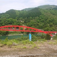 Photo taken at 布尻楡原大橋 by sgm0205〈sagami0205〉 (. on 5/6/2022
