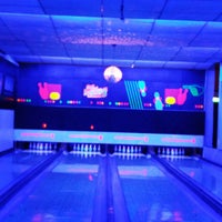 Photo taken at New Bowling by Leon R. on 10/10/2015