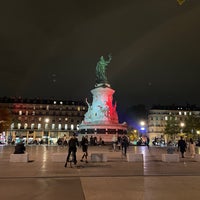 Photo taken at Monument à la Republique by rsmike ☯. on 10/25/2022