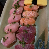Foto tomada en Yuka Japanese Restaurant  por Cari el 12/15/2022