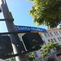 Photo taken at Santa Monica Boulevard by 👉 jHosH 👈 on 6/23/2013