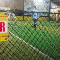Foto tirada no(a) Djuragan Futsal por bRoto Joyo L. em 12/25/2013