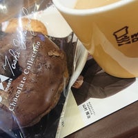 Photo taken at Mister Donut by 末摘花 on 2/18/2018