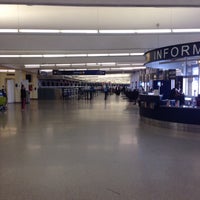 Photo prise au Aéroport international d&amp;#39;Oakland (OAK) par Mark R. le6/15/2016