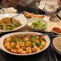 8/24/2022에 YS님이 Red 8 Asian Bistro에서 찍은 사진