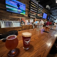 Photo taken at Oyster Bay Brewing Company by YS on 10/9/2022