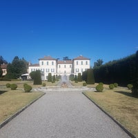 Photo taken at Villa e Collezione Panza by Neslihan Ö. on 8/13/2022