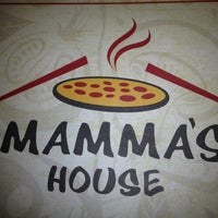 Photo taken at Mamma&amp;#39;s Pizza by Alessandro N. on 10/31/2012