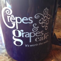 Foto diambil di Crêpes &amp;amp; Grapes Café oleh Hello F. pada 1/3/2013
