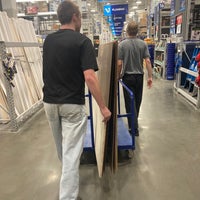 Photo taken at Lowe&amp;#39;s by elsa h. on 6/5/2022