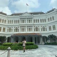 Photo taken at Raffles Hotel by Qnoyoki E. on 9/3/2019