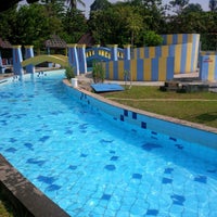 Review Abadi Waterpark