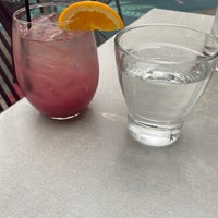 5/4/2022にAmy E.がFrolik Kitchen + Cocktailsで撮った写真