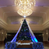 Photo taken at Keio Plaza Hotel Tokyo by tomomichi1967 on 12/24/2014