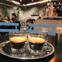 Foto tirada no(a) Coffee Sapiens por Burcu K. em 2/22/2020
