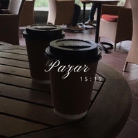 Photo taken at Gloria Jean&amp;#39;s Coffees by Sevim on the road 🧳 . on 10/18/2020