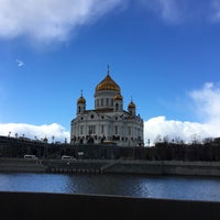 Photo taken at Берсеневская набережная by 👑Aleksandr👑 S. on 3/30/2017