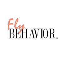 Снимок сделан в Fly Behavior Style Lounge пользователем Tee C. 5/4/2016