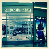 Michael Kors - Boutique in Budapest VII 