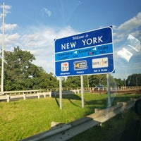 Photo taken at New York / New Jersey State Border by Valeriy R. on 8/11/2019