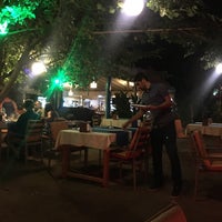Foto scattata a Çıralı Kütle Restaurant da Fatih il 9/9/2017