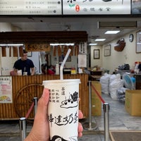 Photo taken at 樺達奶茶 Huada Milk Tea by Vin B. on 6/19/2019