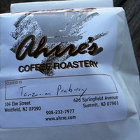 8/4/2013にAndrew H.がAhrre&amp;#39;s Coffee Roasteryで撮った写真