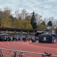 Photo taken at Eläintarhan urheilukenttä by Timo S. on 10/22/2022