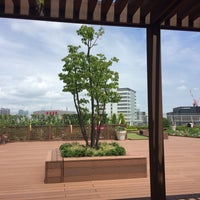 Photo taken at ebisu green garden by 緑色本 on 6/14/2018